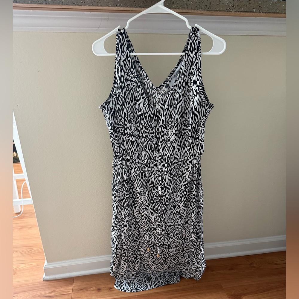La Mer Black and White Midi Dress